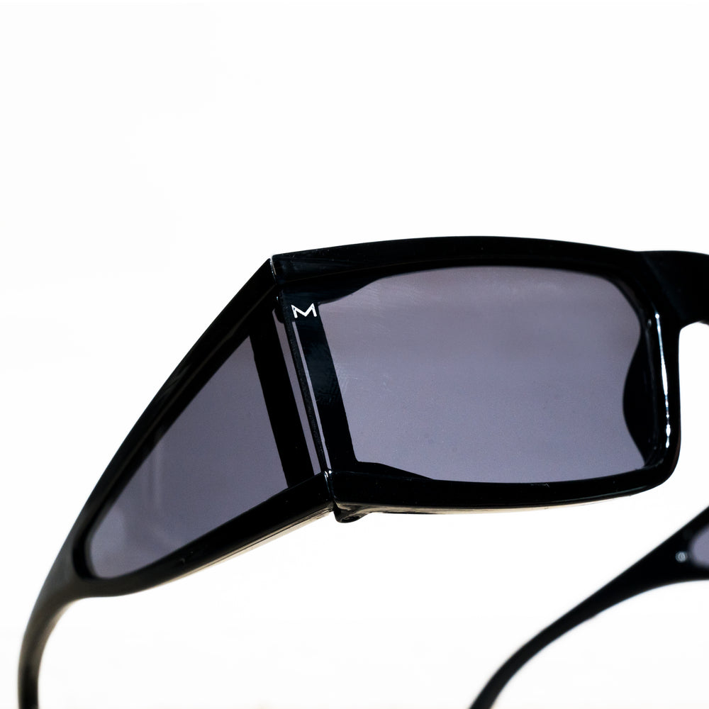 DAVID GUNN | BLACK