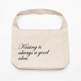 Kissing is good | Hobo Tote Bag